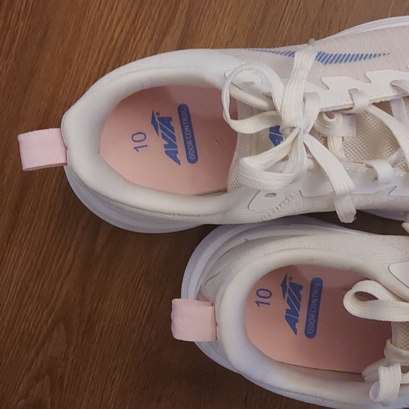 Avia Sneakers SZ 10 NWOT - Picture 2 of 10
